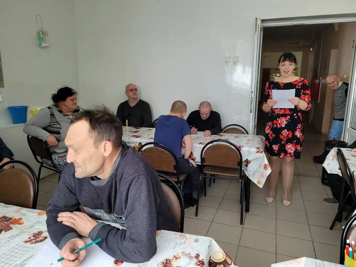 В день защитника Отечества принято поздравлять всех мужчин